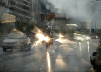 Ερχονται βροχές και καταιγίδες