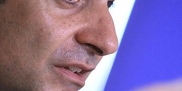 Επίθεση Μητσοτάκη σε Παπανδρέου: Η ομοιότητά του με τον ΣΥΡΙΖΑ είναι πολύ μεγάλη