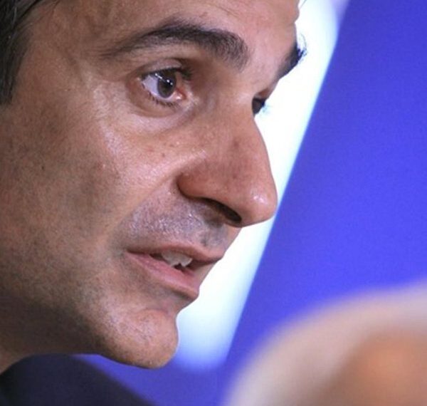 Επίθεση Μητσοτάκη σε Παπανδρέου: Η ομοιότητά του με τον ΣΥΡΙΖΑ είναι πολύ μεγάλη