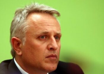 Ραγκούσης: Ποιο Κοινοβούλιο δεν θα άλλαζε τώρα έναν αποτυχημένο πρωθυπουργό και αντιπρόεδρο
