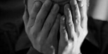 Σε αυτή την ηλικία πέφτουν οι περισσότεροι σε κατάθλιψη