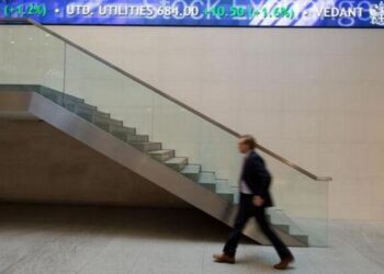 Διεθνή μέσα για ελληνικές εκλογές: Υποχωρεί το χρηματιστήριο, στον αέρα η “διάσωση” της χώρας