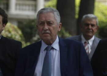 Κουβέλης για το αν θα είναι υποψήφιος Πρόεδρος: «Δεν θα σας απαντήσω!»