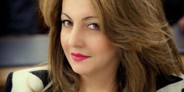 Σκληρή απάντηση Μαρίας Αντωνίου στον ΣΥΡΙΖΑ για τη γουνοποιία
