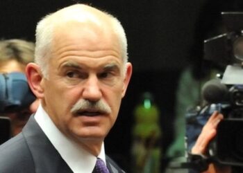 Στις 7.30 το απόγευμα η ομιλία του Γιώργου Παπανδρέου