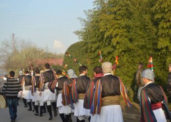 Το Δρώμενο των Μωμόγερων ζωντανό παράδειγμα πως η νεολαία μας κρατά άσβεστη τη φλόγα της Παράδοσης
