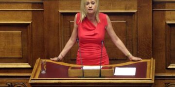 Η… μπηχτή της Ραχήλ Μακρή για τις καταγγελίες Χαϊκάλη