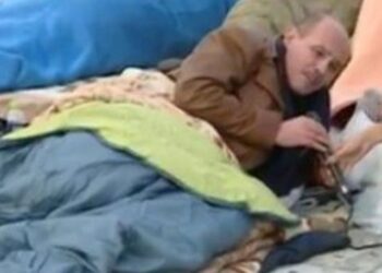 Μιχελογιαννάκης: Παράτησε την απεργία πείνας και πήγε να πιει το καφεδάκι του!