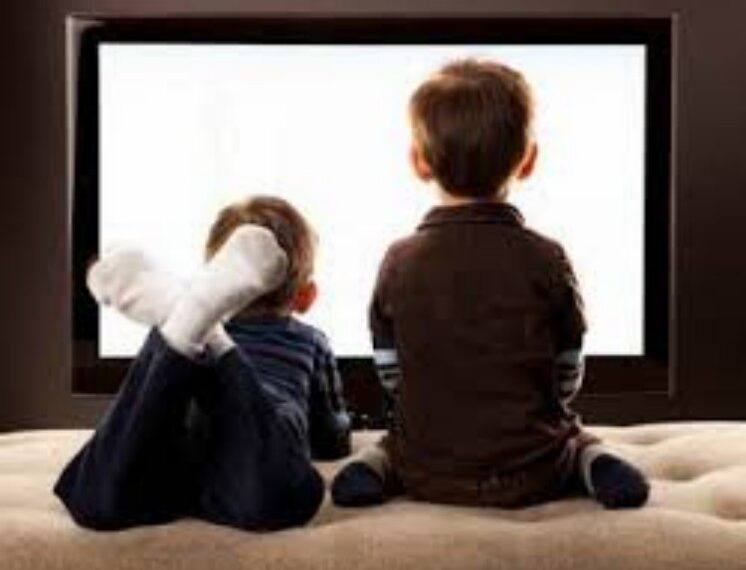 Η τηλεόραση και η παιδική ηλικία, γράφει ο Γιαννάκης Γεώργιος