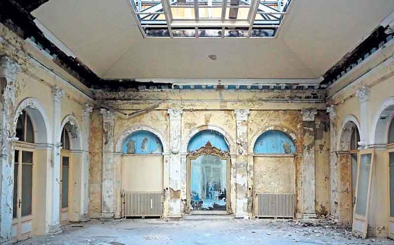 Η αναγέννηση της Ομόνοιας του Τσίλλερ