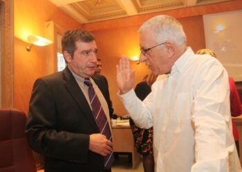 Η απάντηση του Νικήτα στον Καμίνη που τα έχει “σπάσει” στο Facebook