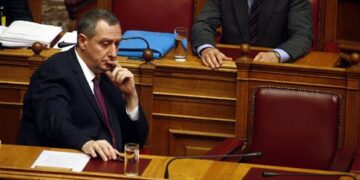 Άρση απαγόρευσης δημοσκοπήσεων πριν από τις εκλογές προανήγγειλε ο ΥΠΕΣ