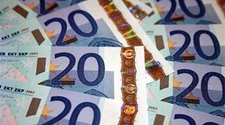 Έδιναν επιδόματα σε 1.343 νεκρούς