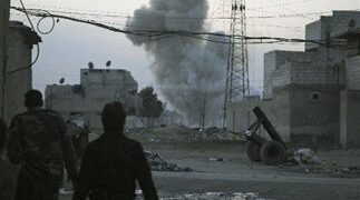 Σε εξέλιξη η απομάκρυνση των αμάχων από την παλιά πόλη της Χομς