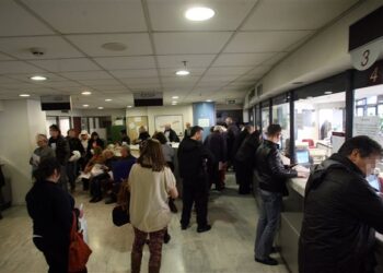 Ανείσπρακτο 1,184 δισ. ευρώ φόρων και προστίμων λόγω επανεξέτασης