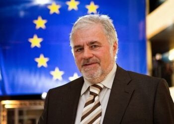 Κ. ΠΟΥΠΑΚΗΣ: Αναγκαία η ενίσχυση των καθεστώτων κοινωνικής ασφάλισης των αυτοαπασχολούμενων