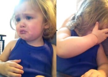 Σαρώνει το κοριτσάκι που συγκινείται από το γάμο των γονιών του (video)