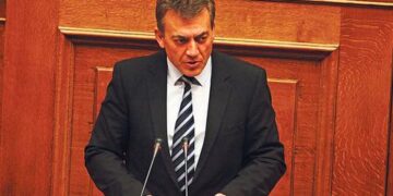 Υπέγράφη η απόφαση για τα εφάπαξ: Αναδρομικές μειώσεις έως 20% σε δημόσιο και ιδιωτικό τομέα