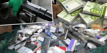 Οι λαθρέμποροι «βγάζουν» όσα πληρώνει ο ελληνικός λαός για χαράτσια