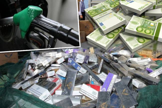 Οι λαθρέμποροι «βγάζουν» όσα πληρώνει ο ελληνικός λαός για χαράτσια