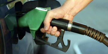 Σε φθίνουσα πορεία η κατανάλωση πετρελαιοειδών καυσίμων (Icap)