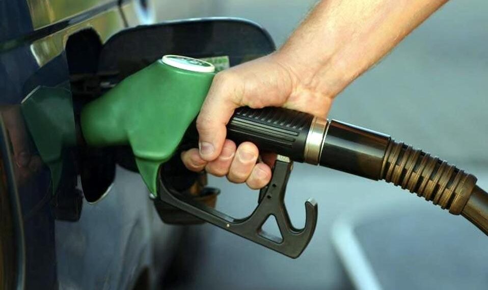 Σε φθίνουσα πορεία η κατανάλωση πετρελαιοειδών καυσίμων (Icap)