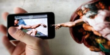 Εκκλησία και Facebook, Είναι δυνατή η κοινωνία μέσω της σύνδεσης;