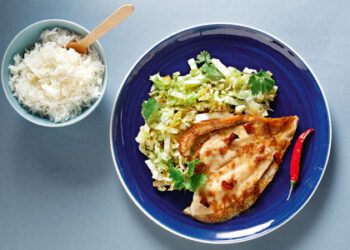 Φιλέτα γλώσσας με τζίντζερ και κινέζικο λάχανο