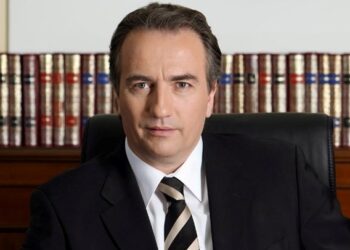 Με το ένα πόδι Θεσσαλονίκη και με το άλλο Αθήνα ο Καλαφάτης