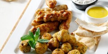 Κεφτεδάκια κοτόπουλου με λαχανικά