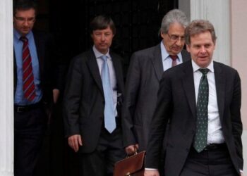 Τα βρήκαν τρόικα και κυβέρνηση!