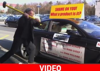 Έσπασε για δεύτερη φορά με βαριοπούλα την δική του BMW M6!!!