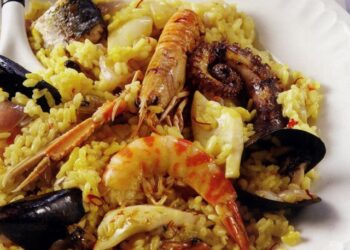 Παέγια αιγαιοπελαγίτικη