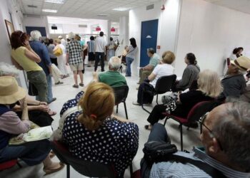 Γ. Βρούτσης: Τέλος στις ουρές για θεώρηση των βιβλιαρίων υγείας