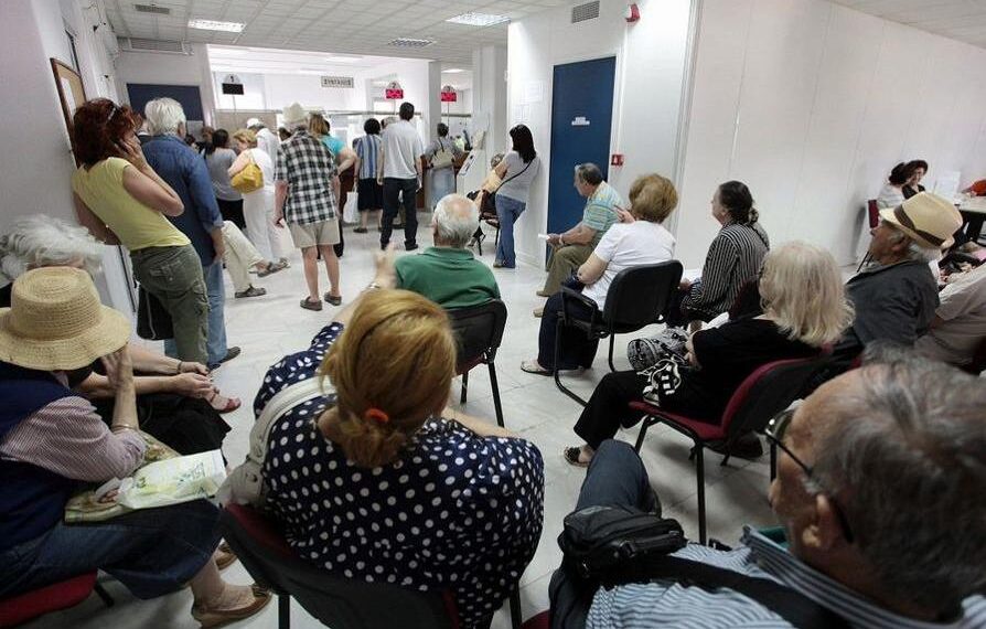 Γ. Βρούτσης: Τέλος στις ουρές για θεώρηση των βιβλιαρίων υγείας