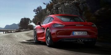 Video: Πίσω απο το τιμόνι της Porsche Boxter GTS