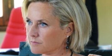 Θεσσαλονίκη: Οργή Μπουτάρη με τους υπαινιγμούς για τη σύντροφό του – ”Το χαμόγελο ξέρετε που θα το βάλετε”…