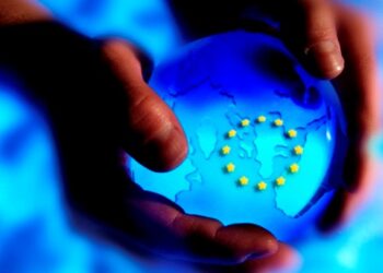 Ενιαία ευρωπαϊκή αγορά και στις τηλεπικοινωνίες και κατάργηση των χρεώσεων περιαγωγής ως το 2015