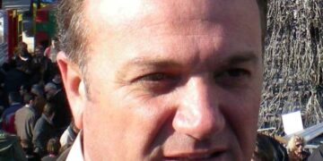 Επίθεση Παντελή Καραλευθέρη στη συγκυβέρνηση για τις εξελίξεις στη ΔΕΗ