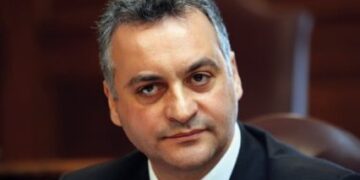 Ο Μανώλης Κεφαλογιάννης αύριο στην Κοζάνη