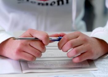 Απειλούνται με διαγραφή 180.000 φοιτητές – Τέλος στους αιώνιους και ανατροπές στον αριθμό των εισακτέων – Τα πάνω, κάτω στις πανελλαδικές