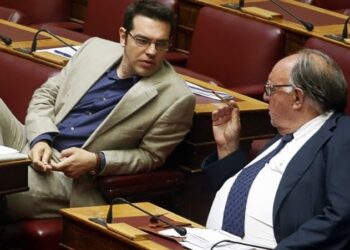 Πάγκαλος στο Twitter: Μας πήρανε τον Τόμσεν λαλούμ λαλούμ λαλούμ. Την τρόικα μας πήραν ζουμ τριαλαρό. Σύριζα και Τσίπρας και ζήτω η δραχμή