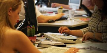 Διατηρείται το δώρο και το επίδομα γάμου