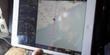 Στα σύνορα Κίνας – Κιργιστάν το αεροπλάνο; Όλα τα νέα σενάρια για το αγνοούμενο Boeing της Malaysia Airlines