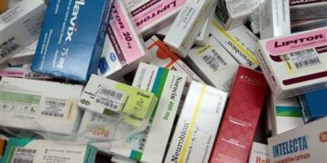 Συνεχίζουν τις κινητοποιήσεις οι φαρμακοποιοί του Ν. Κοζάνης