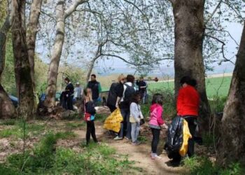 Προετοιμασία για τις δράσεις εθελοντικού καθαρισμού στο δήμο Σερβίων – Βελβεντού