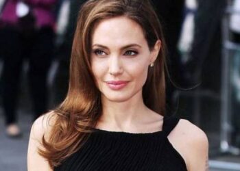 Η Αντζελίνα Τζολί θα υποβληθεί σε επέμβαση αφαίρεσης ωοθηκών!