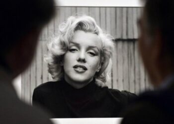 “Σώθηκε” από δημοπρασία το ροζ video της Μονρό με Τζον και Ρόμπερτ Κένεντι