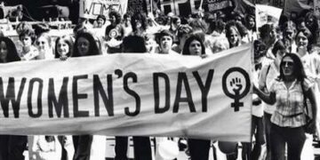 Η ΚΙΝΗΣΗ ΓΥΝΑΙΚΩΝ ΕΟΡΔΑΙΑΣ ΓΙΑ ΤΗΝ ΠΑΓΚΟΣΜΙΑ ΗΜΕΡΑ ΤΗΣ ΓΥΝΑΙΚΑΣ