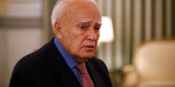 Παπούλιας: Οι γυναίκες εξακολουθούν να πέφτουν θύματα πρωτοφανούς βίας